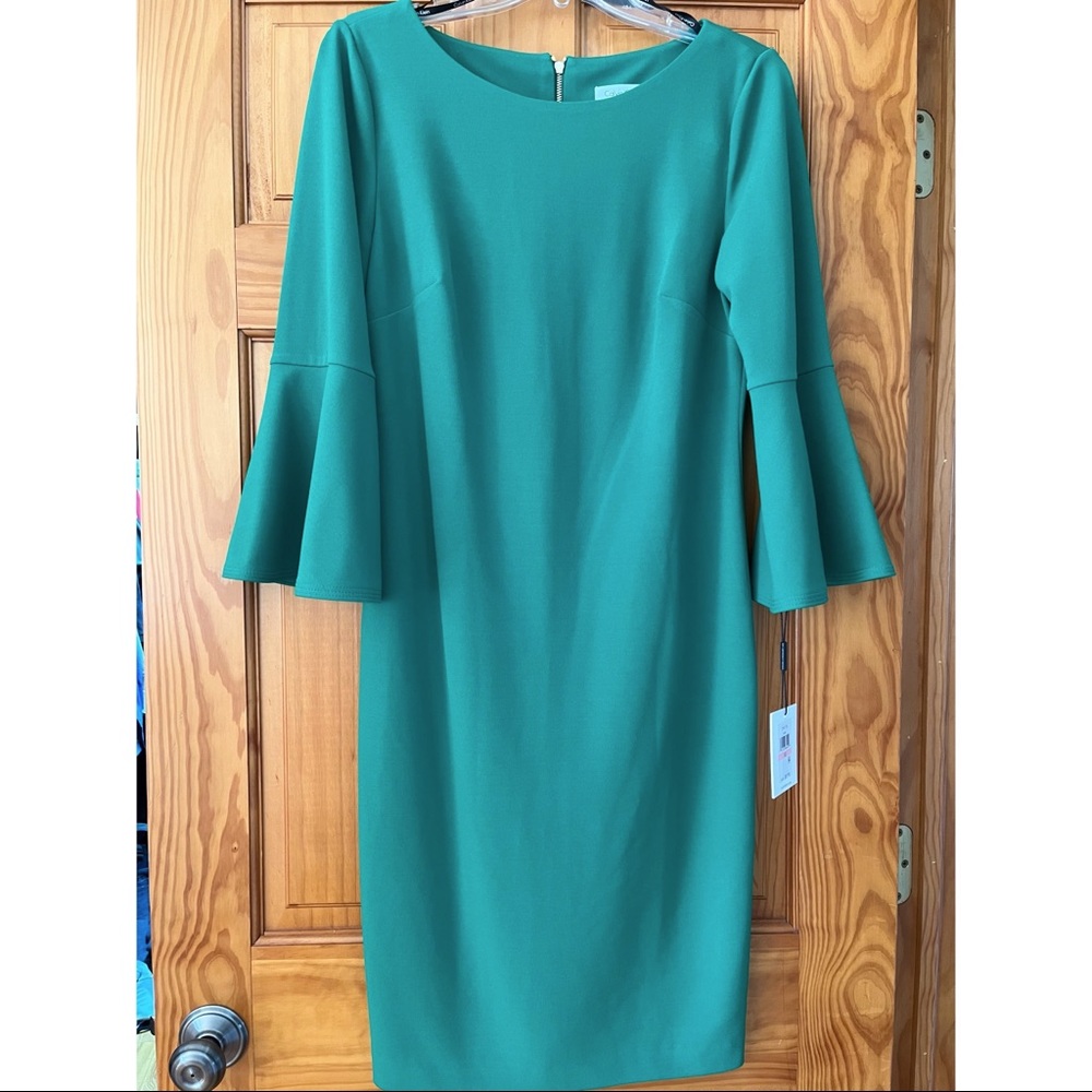 Kelly Green Calvin Klein dress 💚